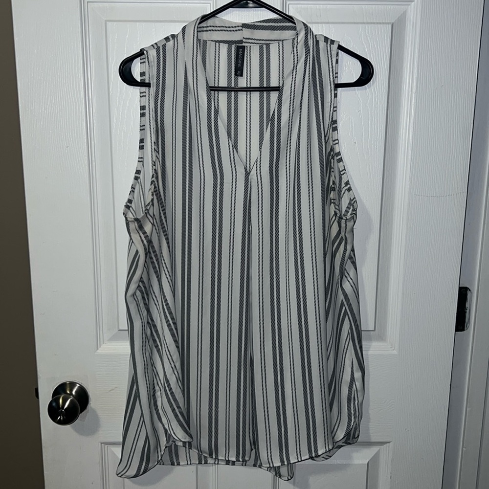 Vneck loose tank